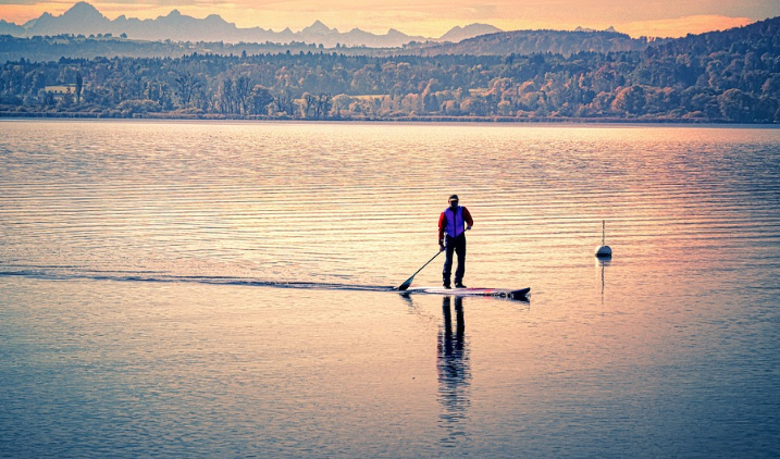 An Introduction to Stand Up Paddle Boarding!